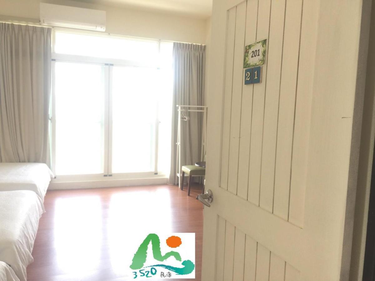 3520 Homestay T'ai-tung Esterno foto